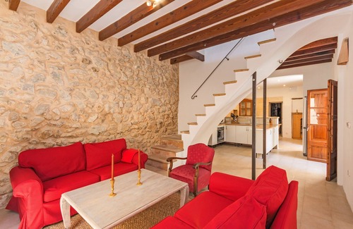Andraitx House | Authentic village house with sea views in the heritage district of Andratx