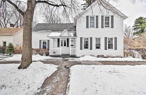 Wausau House | Authentic Wausau Abode < 1 Mile to Downtown!