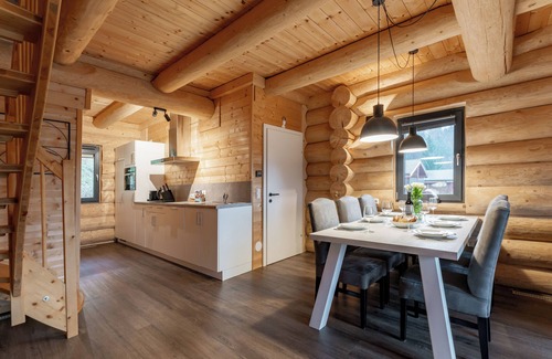Jenig Ski Chalet | Authentic wooden chalet near Nassfeld ski area