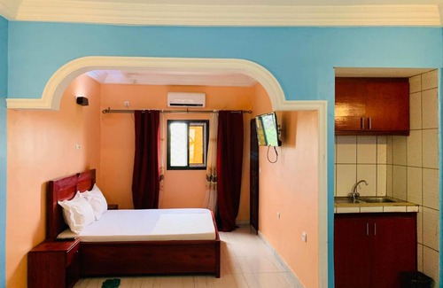 Bonaberi Hotel | Authentica Hotel