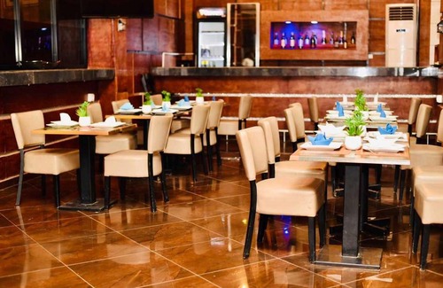 Bonaberi Hotel | Authentica Hotel