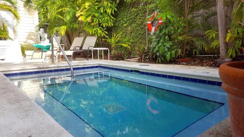 The Meadows House | Authors Key West Guesthouse