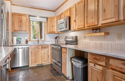 Wildernest Condo | Autumn Adventure Awaits! 15% Off Until Oct 31!