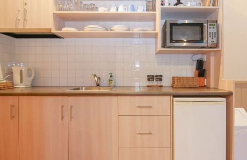 Harrietville Cottage | AUTUMN LEAF COTTAGE 2: Harrietville