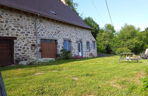 Condat House | Auvergne grand view