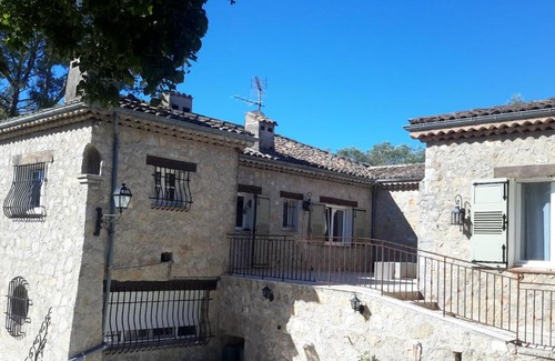 Saint-Jacques House | Aux charmes de grasse