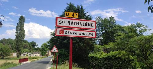 Sainte-Nathalene Bed & Breakfast | Aux Couleurs d'Esteil