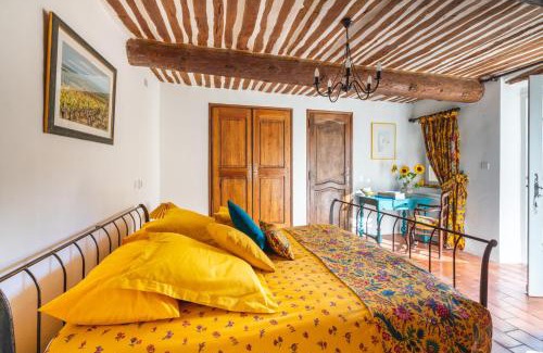 Vaugines House | Aux Deux Fontaines - Au coeur de la Provence