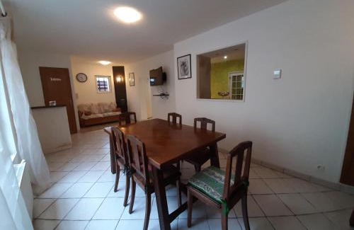 Le Mele-sur-Sarthe Apartment | aux hirondelles du lac
