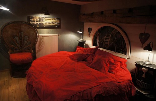 Ferriere-la-Petite Bed & Breakfast | Aux Logis de la Solre