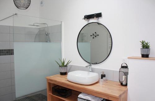 Andilly Apartment | Aux Quereux de Bel Air