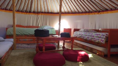 Thorigny Cabin | Aux Yourtes de La Fabrique