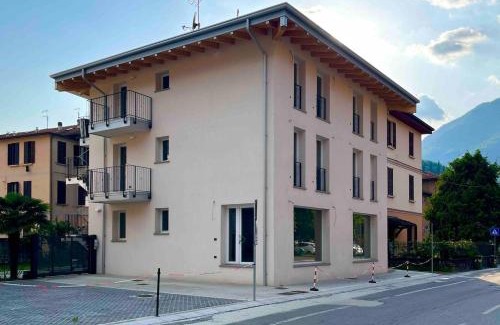 Darfo Boario Terme Apartment | Ava home - apartment in the center Camonica Valley