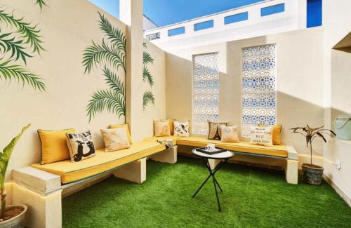 Central Area Bed & Breakfast | Avaanti Boutique Stays By Avaanti Stays