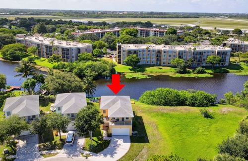 Lake Worth House | *Avail. Jan.Feb.&Mar! Lake Front & Close to Beach!