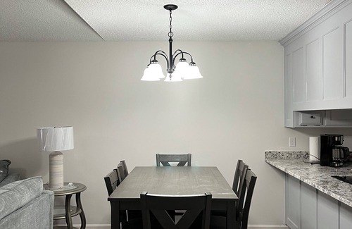 Valdosta House | Available August 1st. Discount for 30 days or more.