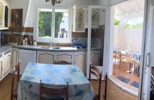 Payrac Cottage | Available from 25 to 2 august sarlat -rocamadour heated pool gite air-conditioned