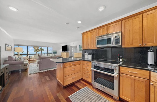 Del Mar Condo | AVAILABLE MAY & OCT-DEC 2025 - L'Auberge privileges; Panoramic ocean view