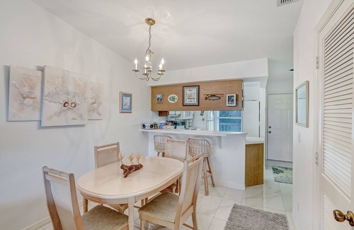 Hammock Bay Condo | Available Winter 2026! Beautiful Lake Views, a short drive to Marco Island!