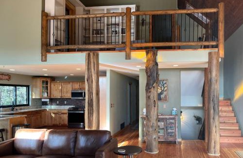 Florissant House | Avalanche Ranch