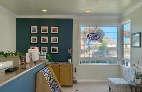 Morro Bay Hotel | Avalon Inn Downtown Morro Bay