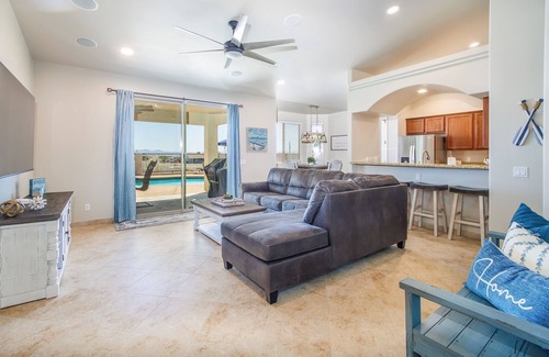 Lake Havasu City House | Avalon Oasis with Pool/Spa, 4 Bedrooms, Private Casita, Close to Lake!
