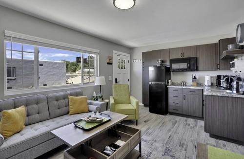 Aztec Apartment | Avant Quarters