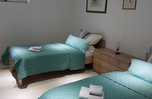 Euskirchen Apartment | Avantgarde