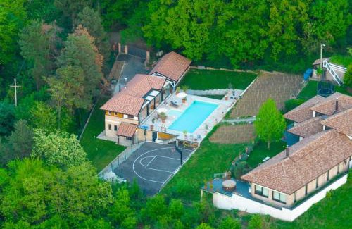 Zuce Villa | Avantura Avala