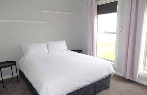 Port Hughes House | Avella House