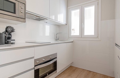 Prosperidad Apartment | Avenida América - Comfortable apartment, next to the station