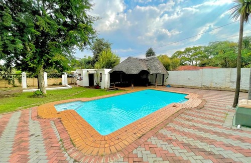 Arcadia House | Avenue luxury home