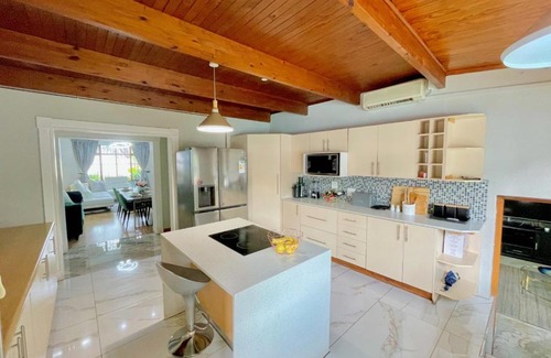 Arcadia House | Avenue luxury home