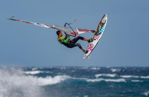 Arenas del Mar Apartment | Avenue Study