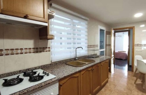 Albaida Condo | Avenue viewpoint