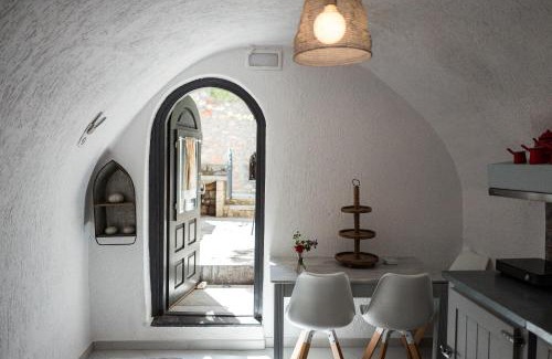 Avgonima House | Avgonima Chios Spitakia Cottages