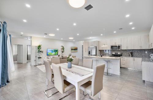 Goulds Apartment | Avi Lux Stay