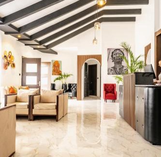 Naivasha Hotel | Avian Court Hotel