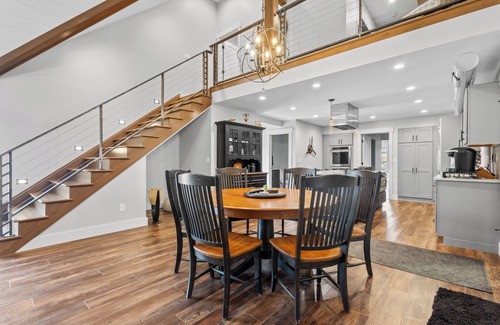 Boone Grove House | Aviation Getaway with Private Runway Access!