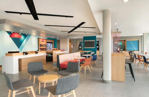 Savannah Hotel | avid hotels - Savannah South - Gateway by IHG