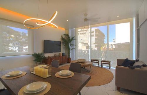 Emiliano Zapata House | Avida - Stunning Rooftop Pool and Jacuzzi