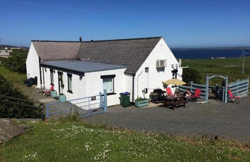 Gorseness House | Aviedale Suite