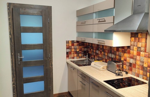 Brezova Apartment | Avignon - 1 Bedroom Flat on the first floor