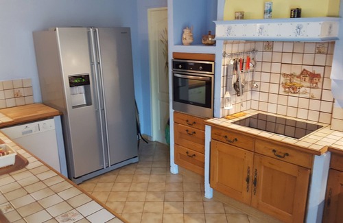 Sorgues Villa | AVIGNON, detached villa of 110m2 with private pool, golf course .