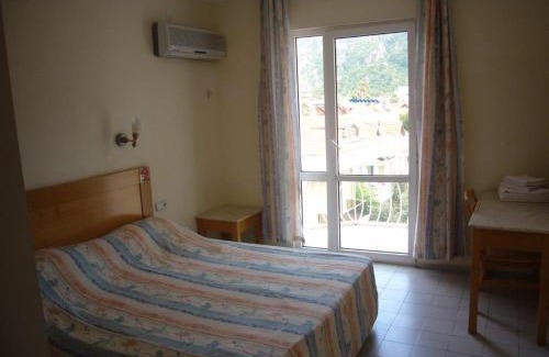 Icmeler City Center Apartment | Avlu 4