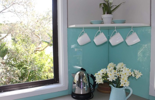 Avoca Beach House | Avoca Beach Cape Cottage whole house to yourselves, walk to beach and shops