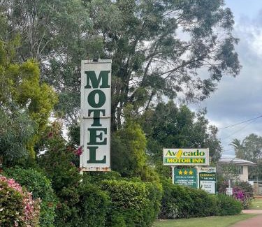 Childers Hotel | Avocado Motor Inn