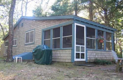 Harwich Cottage | Avoid crowds with private lakefront beach perfect for large groups!