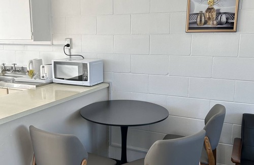 Frankton Apartment | Avon Apartments