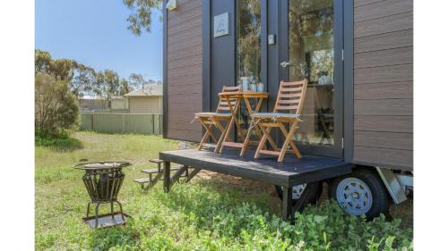 Beverley House | Avon River Homestead by Tiny Away